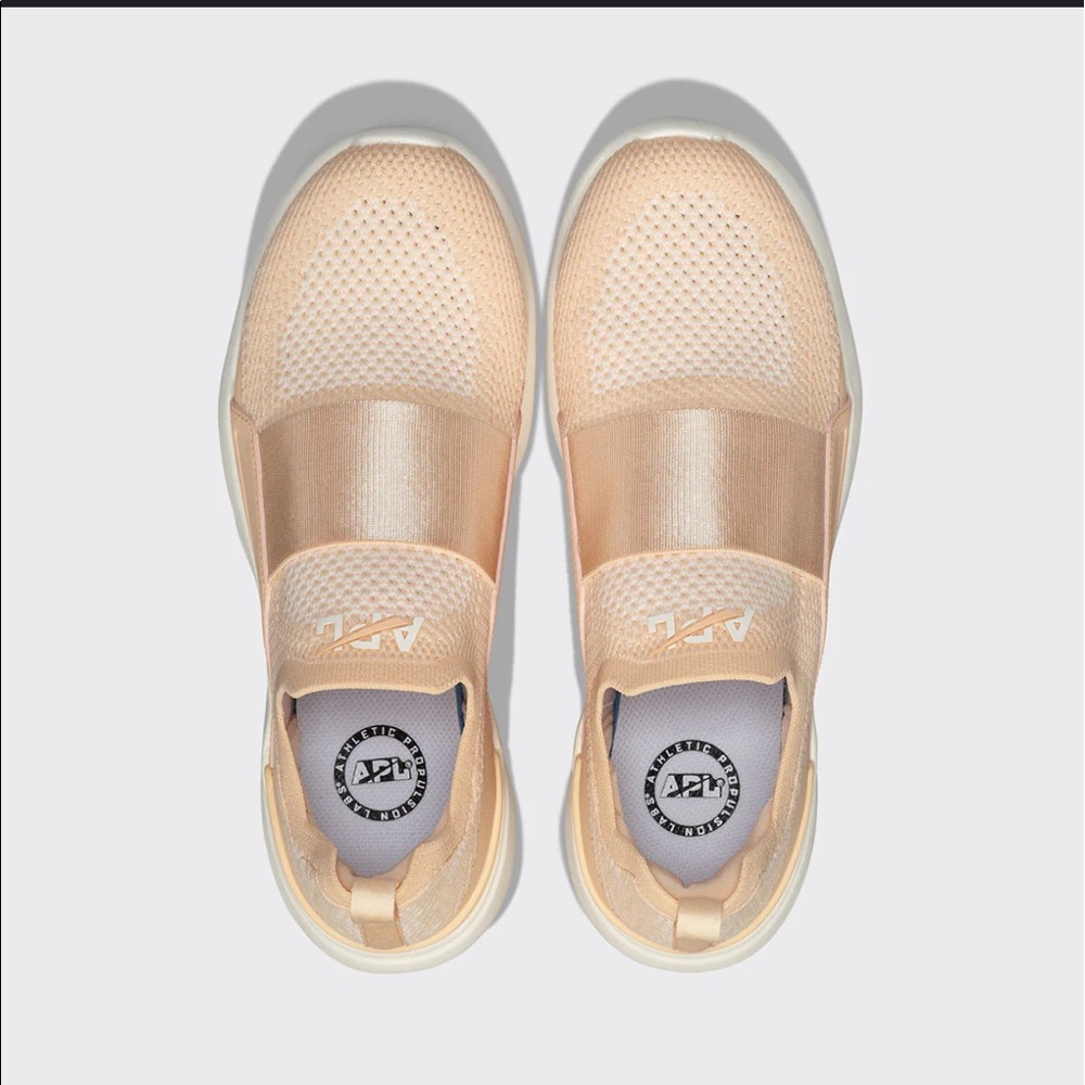 Athletic Propulsion Labs techloom bliss faded